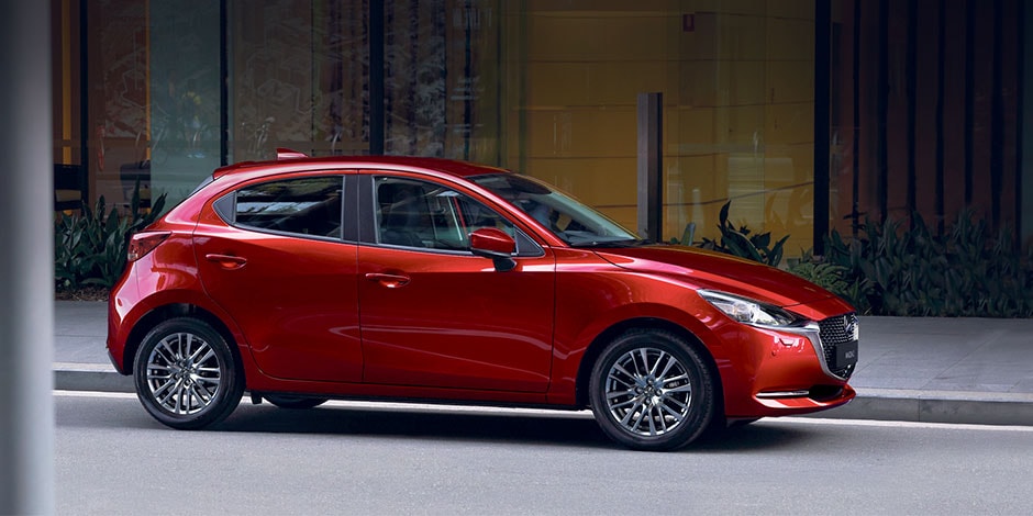 Mazda2 Facelift mit mehr Ausstattung und Mild-Hybrid – Mazda