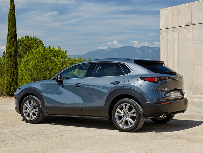 Mazda CX-30 2024  Ausstattungsvariante wählen