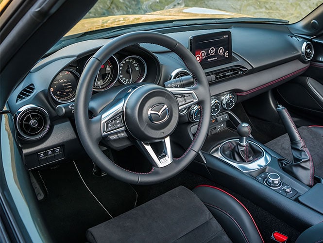 Mazda MX-5 Neuwagen Innenausstattung 